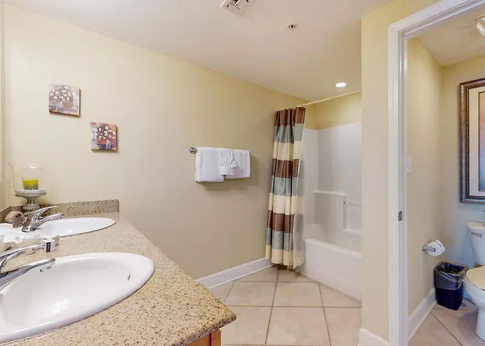 Waterfront With Pool Piers & Breathtaking Balcony Views * Gulf Shores